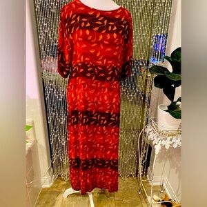 ERIKA TAYLOR MIDI DRESS